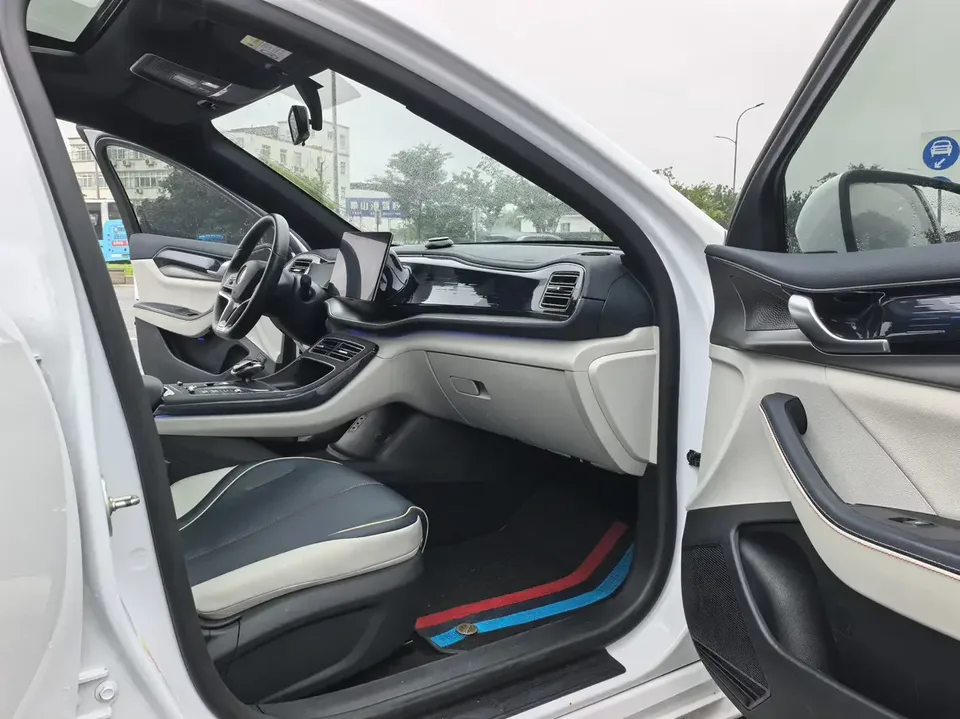 BYD Qin PLUS EV Qin PLUS EV 2021 500KM Premium 2022 — thumbnail 4