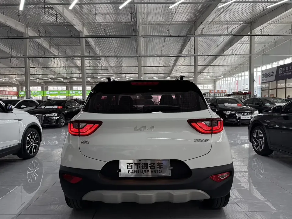 Kia KX1 Yipao 2021 1.4L CVT Fun Sunroof Model 2023 — миниатюра 2