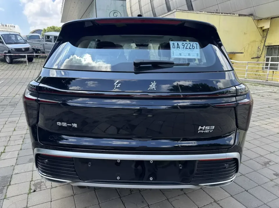 Hongqi HS3 PHEV Hongqi HS3 PHEV 2025 125km Jin is the 2 millionth commemorative edition 2026 — thumbnail 2