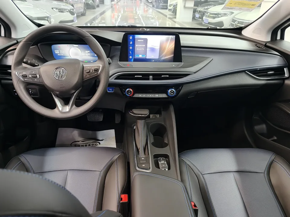 Buick Micro blue 6 Micro blue 6 2024 450km Yuexiang Plus Edition 2026 — миниатюра 2