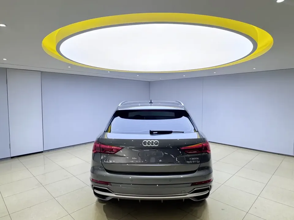 Audi Q3 Audi Q3 2023 35 TFSI Stylish Dynamic 2022 — thumbnail 2