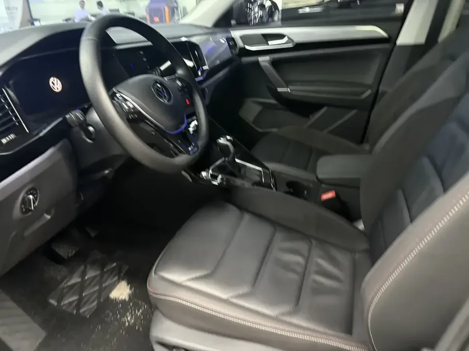 Volkswagen Tayron Tanyue 2022 330TSI 2WD Luxury Smart Edition 2022 — миниатюра 5