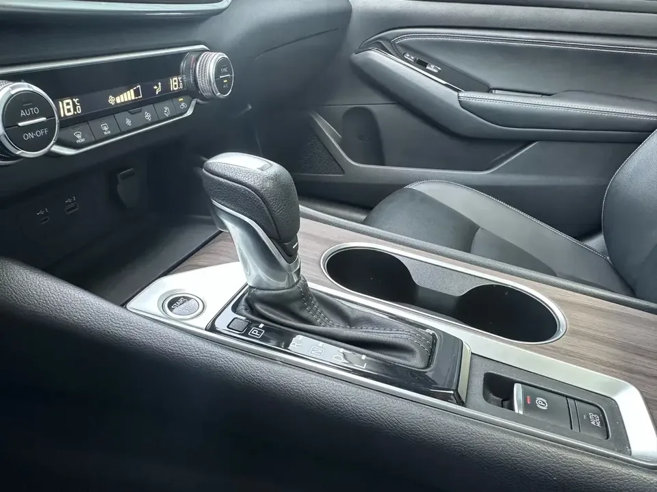 Nissan Altima Sound of nature 2021 2.0L XL Comfort Edition 2022 — thumbnail 5