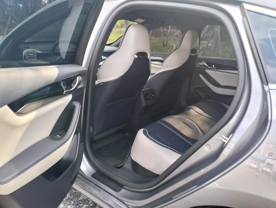 BYD Qin PLUS EV Qin PLUS EV 2021 500KM Luxury 2023 — thumbnail 3