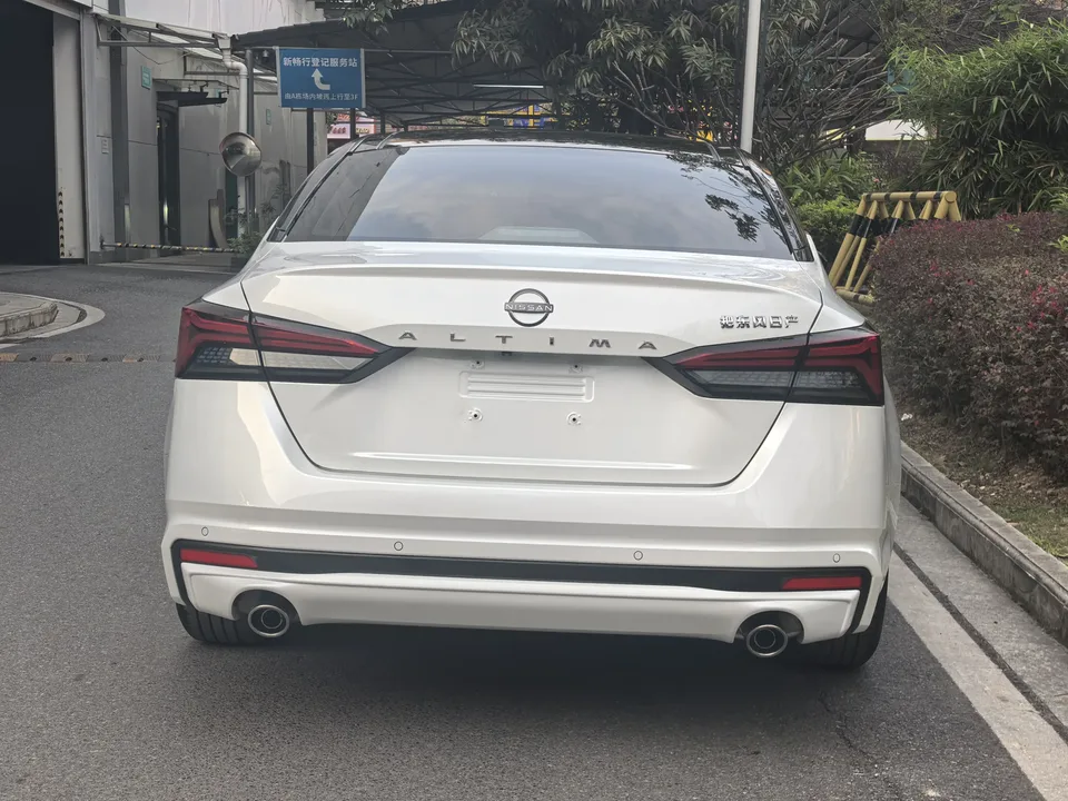 Nissan Altima Sound of nature 2022 2.0L XE Pure Edition 2024 — thumbnail 2