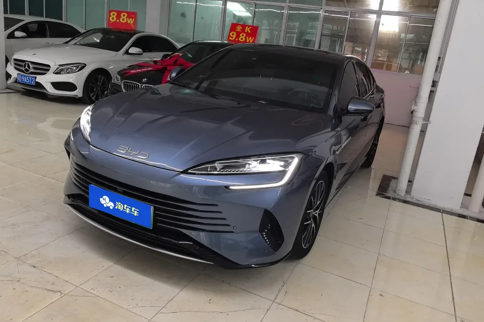 BYD Seal DM Seal DM 2023 DM-i 1.5L 121KM Luxury 2023 — photo 1, buy with delivery to Moscow