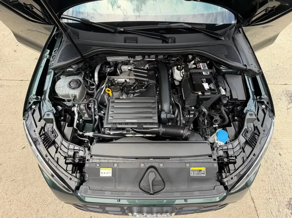Audi A3 Audi A3 2022 Sportback 35 TFSI Luxury Sports 2023 — thumbnail 3