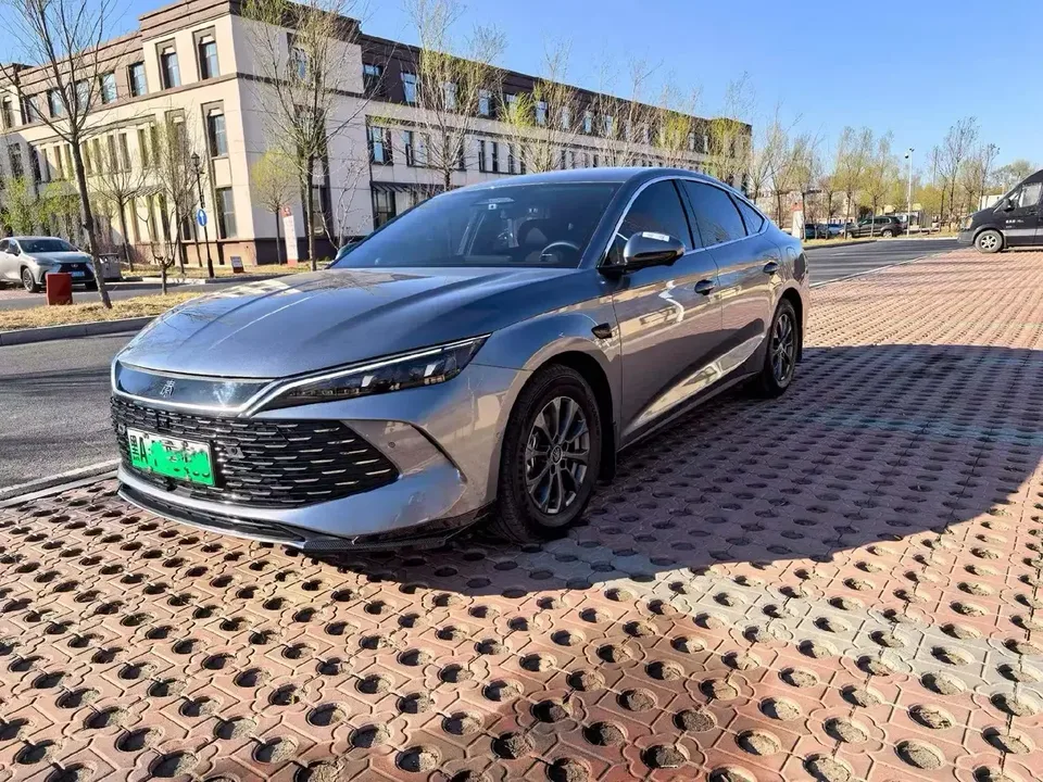BYD Qin L DM Qin L DM 2025 DM-i 80KM Intelligent Driving Edition 2025 — photo 1, buy with delivery to Moscow