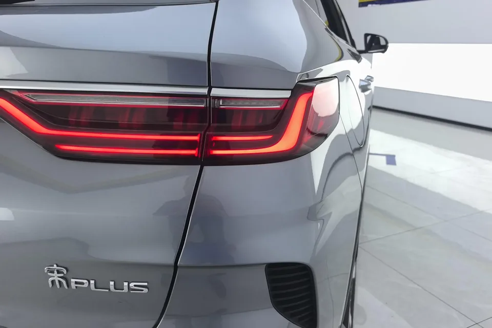 BYD Song PLUS DM Song PLUS DM 2021 DM-i 110KM 2WD Flagship 2023 — thumbnail 2
