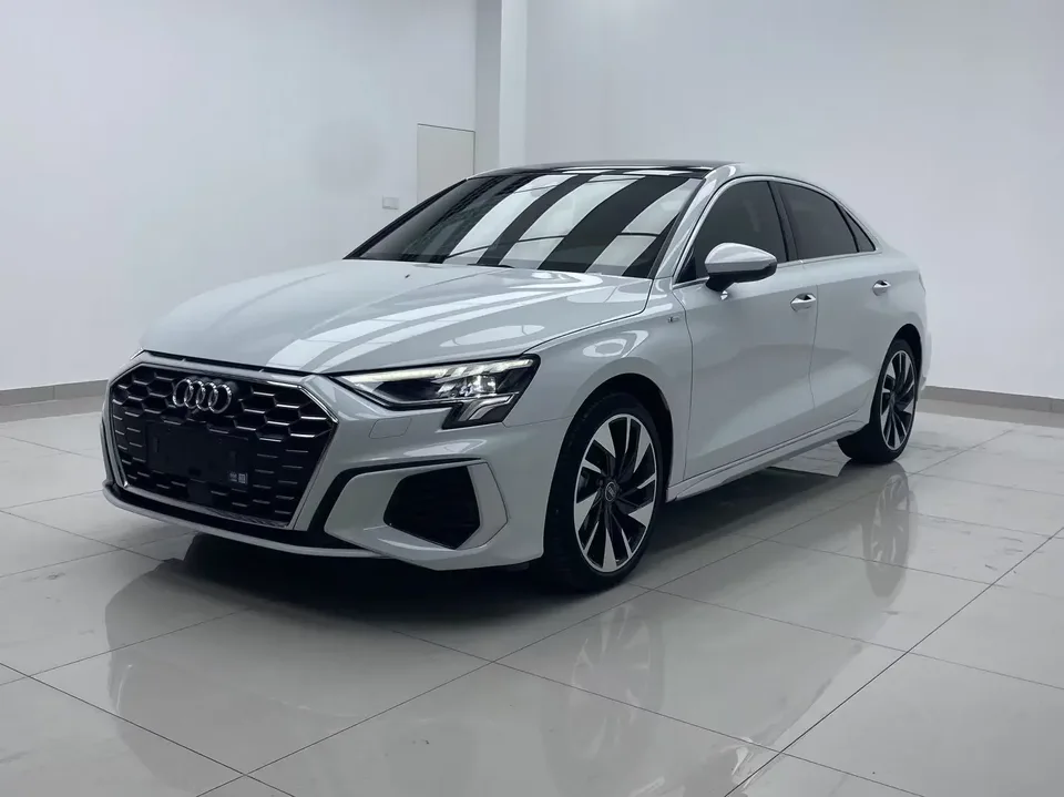 Audi A3 Audi A3 2023 A3L Limousine 35 TFSI facelift: stylish and sporty 2023 — photo 1, buy with delivery to Moscow