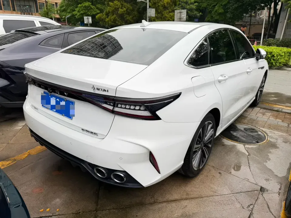 Chery Arrizo 8 Arrizo 8 2024 1.6TGDI DCT Intelligence 2024 — thumbnail 2