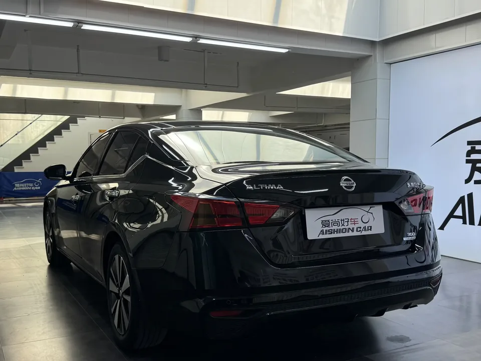Nissan Altima Sound of nature 2021 2.0L XL Comfort Edition 2022 — thumbnail 2