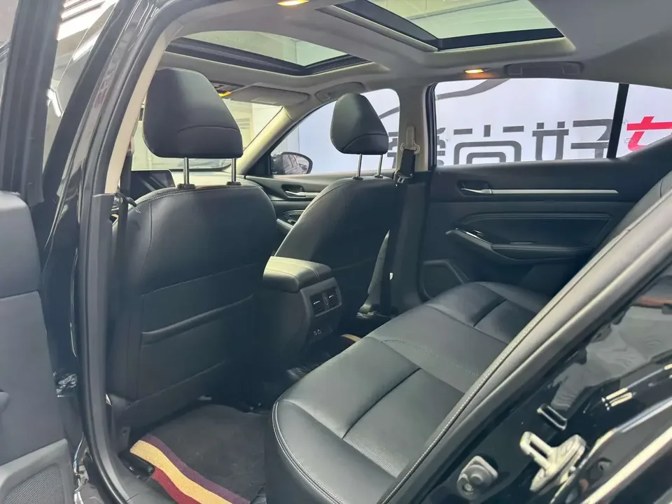 Nissan Altima Sound of nature 2021 2.0L XL Comfort Edition 2022 — thumbnail 5