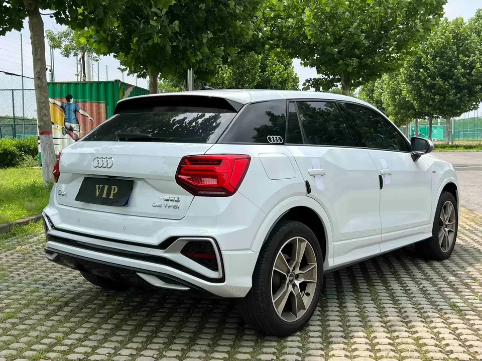Audi Q2L Audi Q2L 2022 35 TFSI Stylish Dynamic 2022 — thumbnail 2