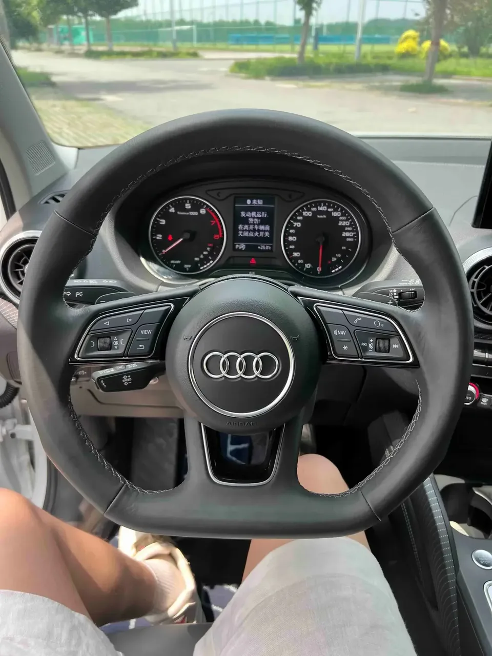 Audi Q2L Audi Q2L 2022 35 TFSI Stylish Dynamic 2022 — thumbnail 5