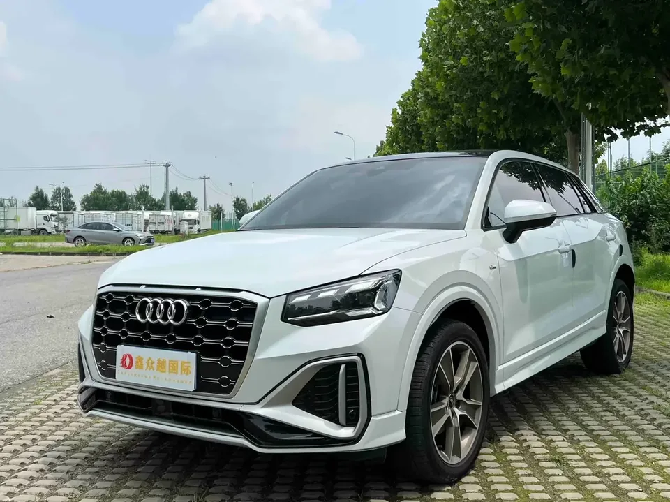 Audi Q2L Audi Q2L 2022 35 TFSI Stylish Dynamic 2022 — photo 1, buy with delivery to Moscow