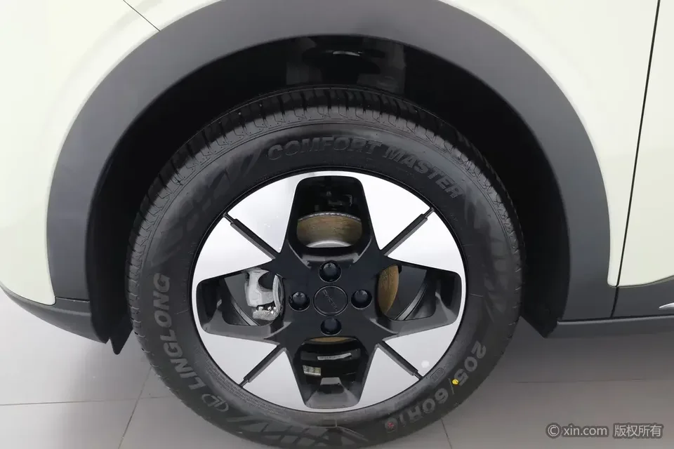 Geely Star Wish Star Wish 2026 410km Explorer Edition 2025 — миниатюра 3