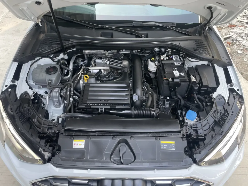 Audi A3 Audi A3 2023 Sportback 35 TFSI Stylish and sporty 2023 — thumbnail 3