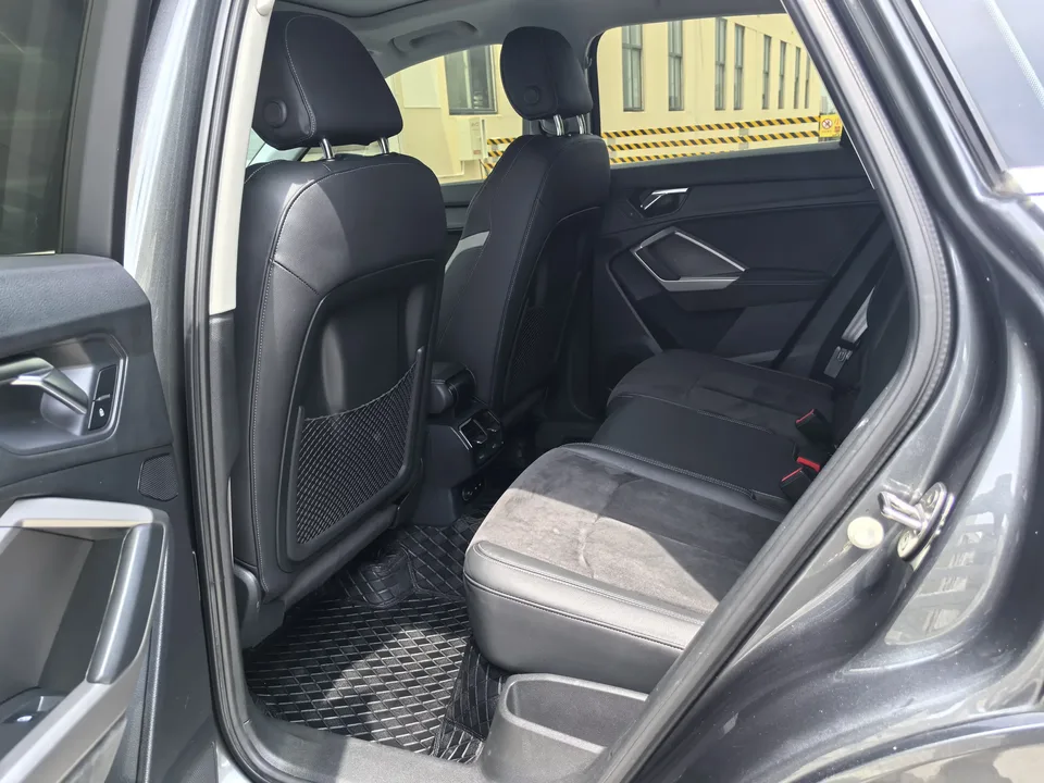 Audi Q3 Audi Q3 2022 35 TFSI Stylish Dynamic 2022 — thumbnail 3
