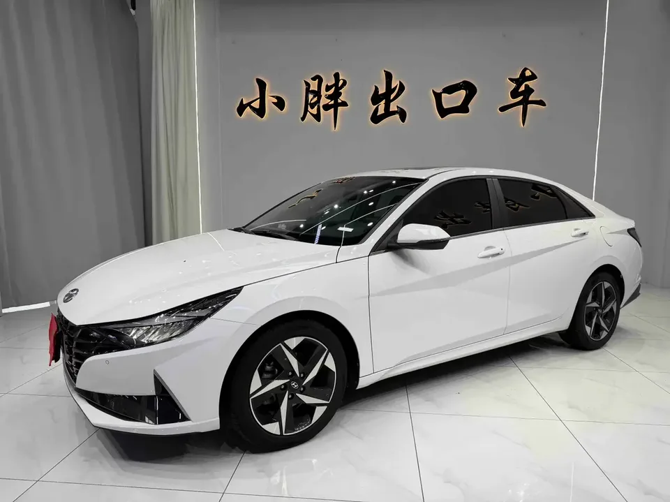 Hyundai Elantra Elantra 2022 1.5L CVT GLX Elite Edition 2022 — photo 1, buy with delivery to Moscow