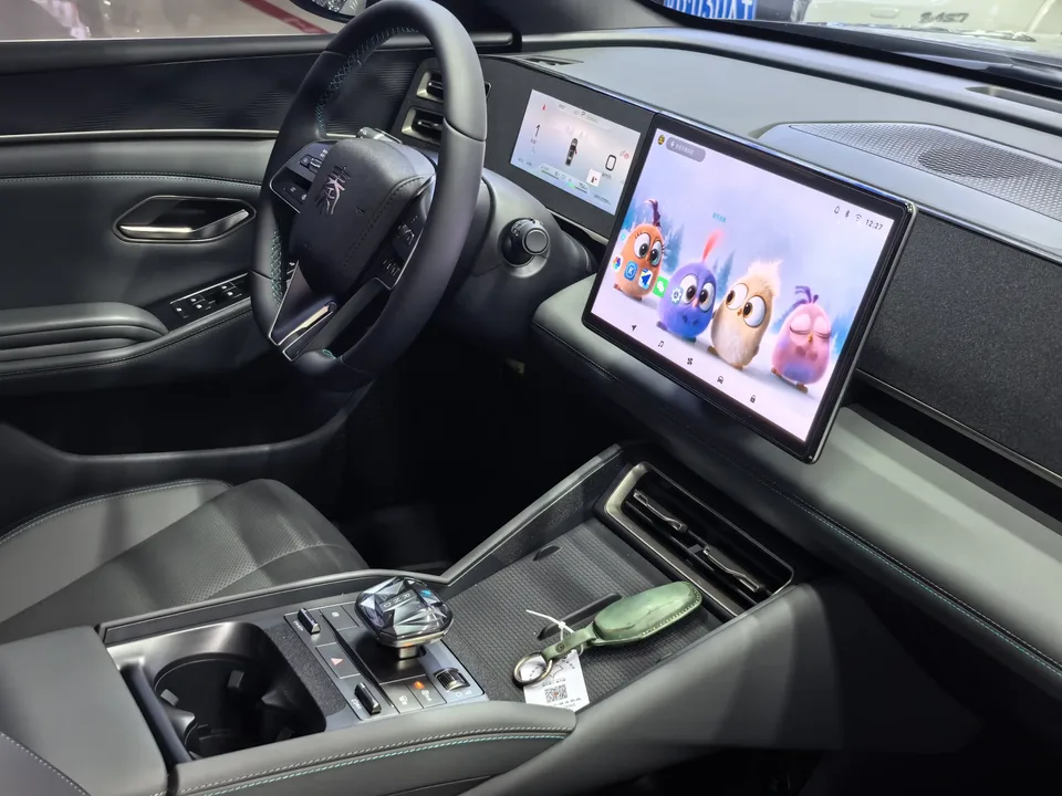 BYD Qin L DM Qin L DM 2024 DM-i 120KM Beyond 2024 — thumbnail 4