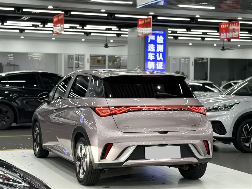 BYD Dolphin dolphin 2024 Honor Edition 420km Fashion Edition 2024 — thumbnail 2