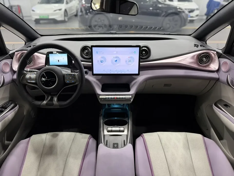 BYD Dolphin dolphin 2024 Honor Edition 420km Fashion Edition 2024 — thumbnail 4