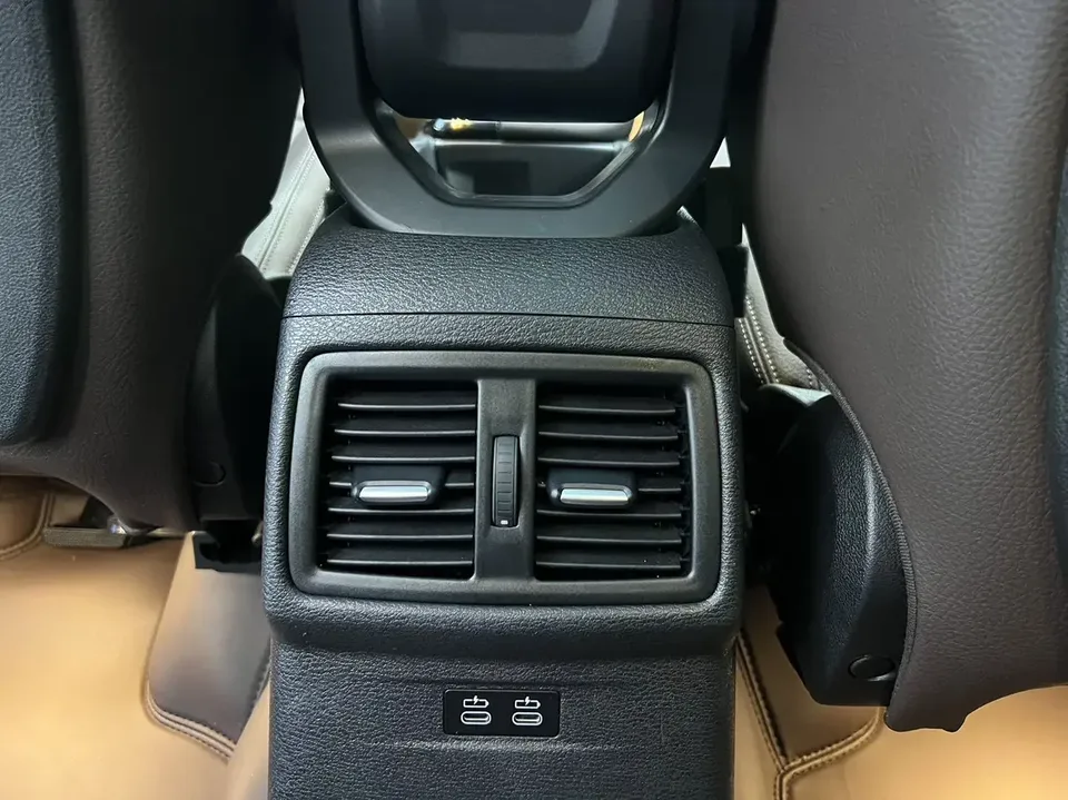 BMW X1 BMW X1 2022 sDrive20Li Premium 2023 — thumbnail 3