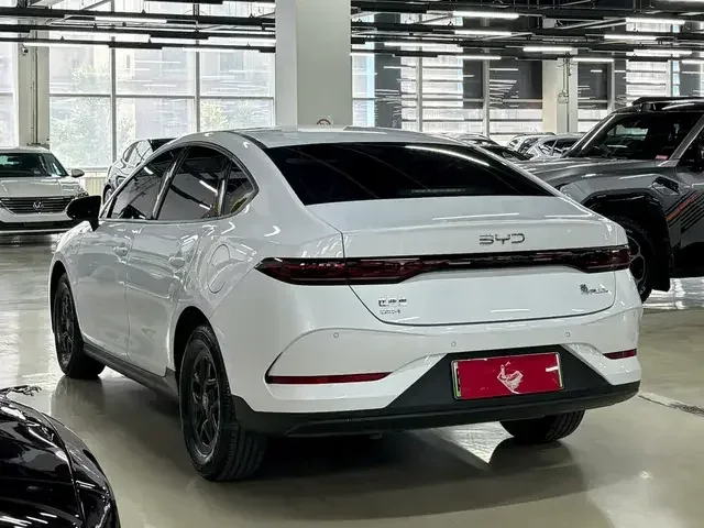 BYD Qin PLUS DM Qin PLUS DM 2025 DM-i 55KM Intelligent Driving Edition Leading Edition 2025 — thumbnail 4