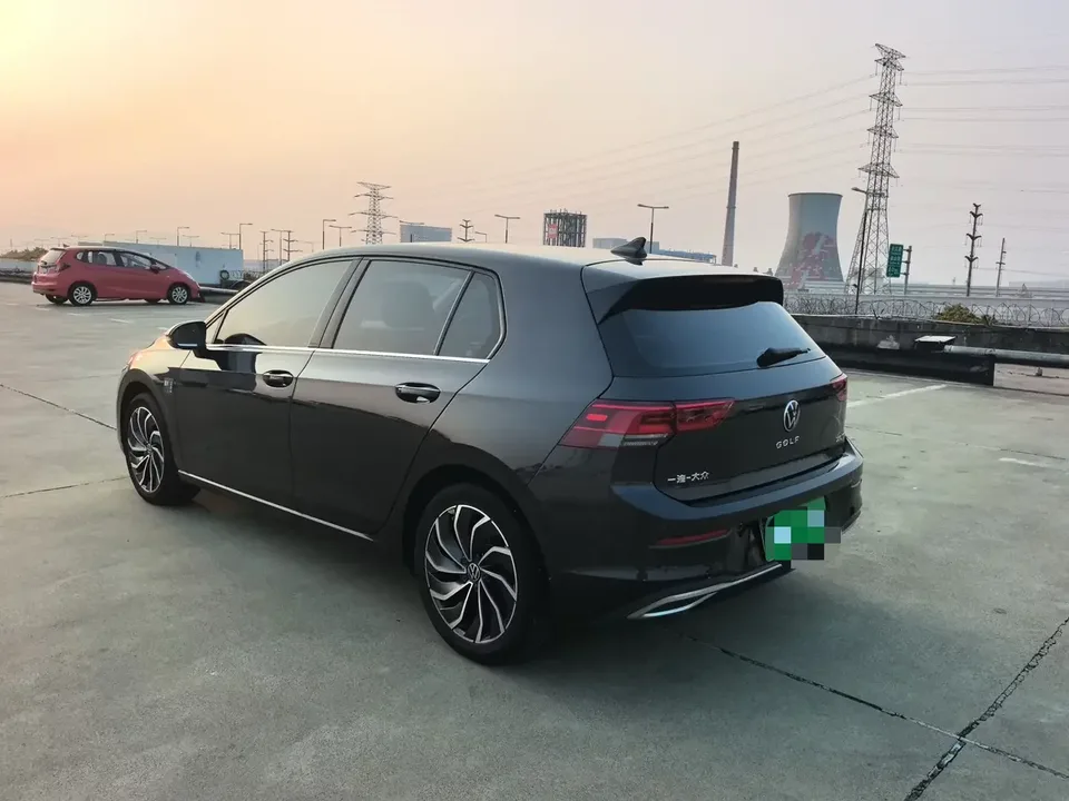 Volkswagen Golf golf 2021 280TSI DSG Pro 2022 — thumbnail 2