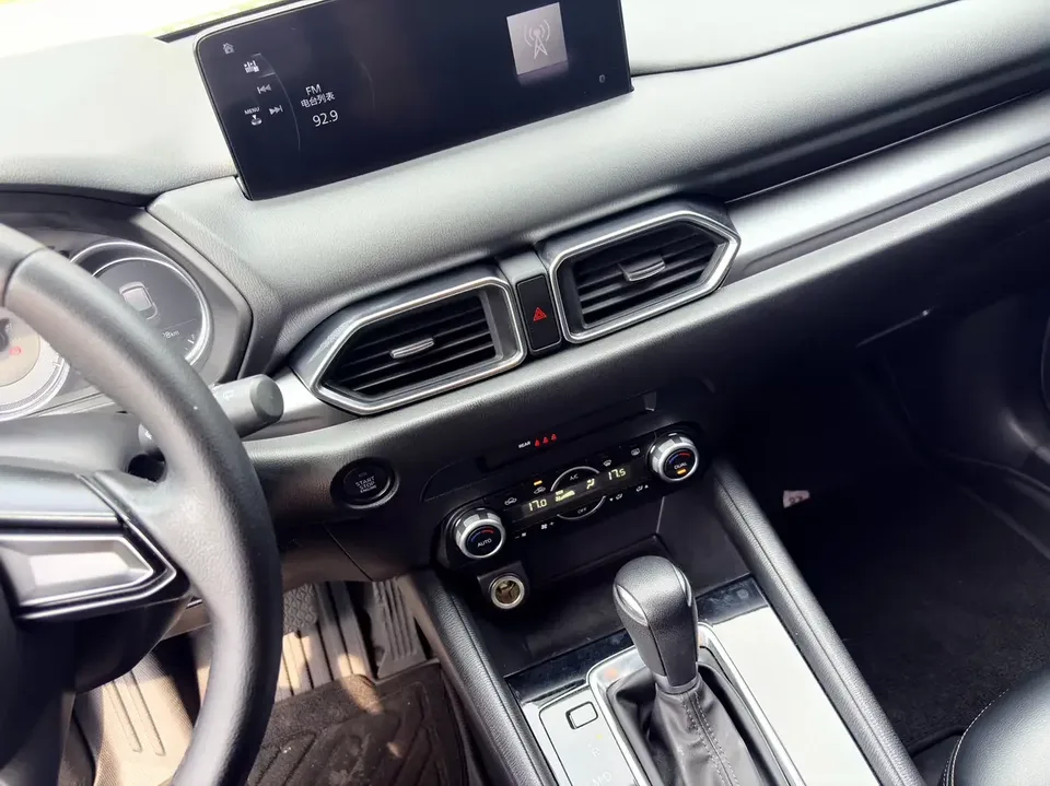 Mazda CX-5 Mazda CX-5 2024 2.0L Automatic 2WD Comfort 2024 — thumbnail 3