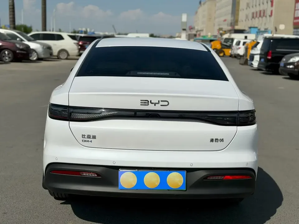 BYD Seal 05DM Seal 05DM 2025 DM-i 55KM Premium Edition 2025 — thumbnail 2