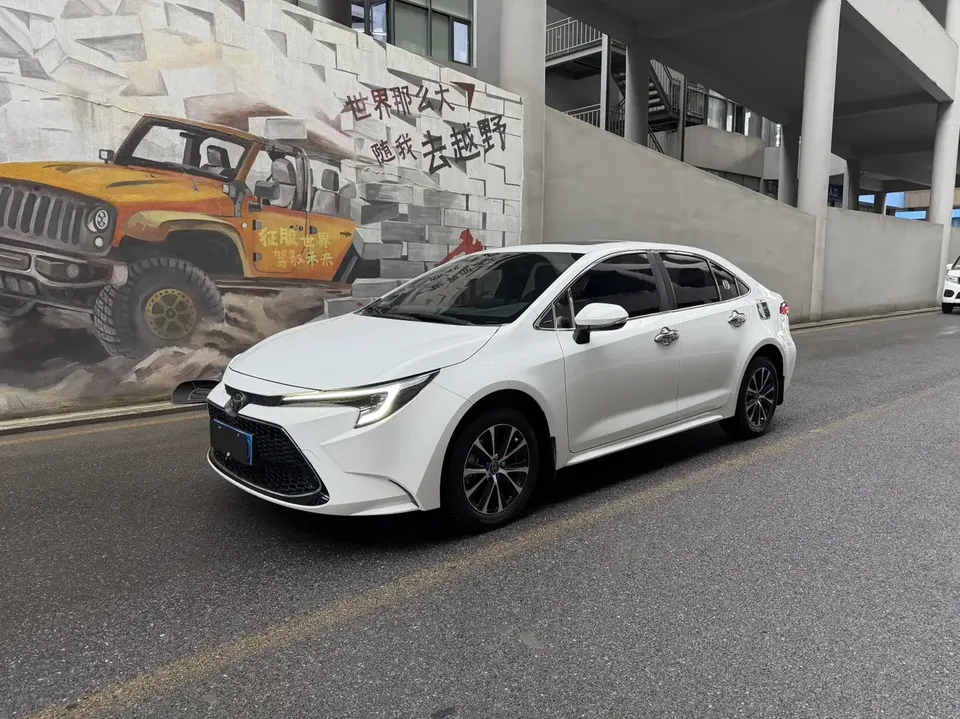 Toyota Levin Lei Ling 2024 185T Deluxe 2024 — photo 1, buy with delivery to Moscow