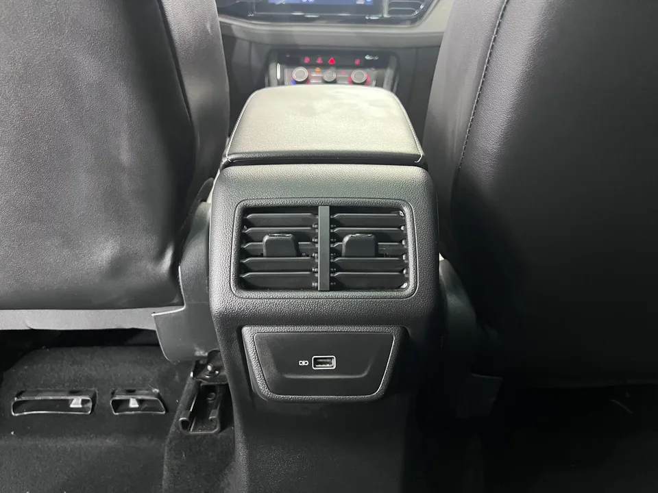 Jetta VS7 Jetta VS7 2023 280TSI Automatic ABT Enjoy Limited Edition 2024 — thumbnail 3