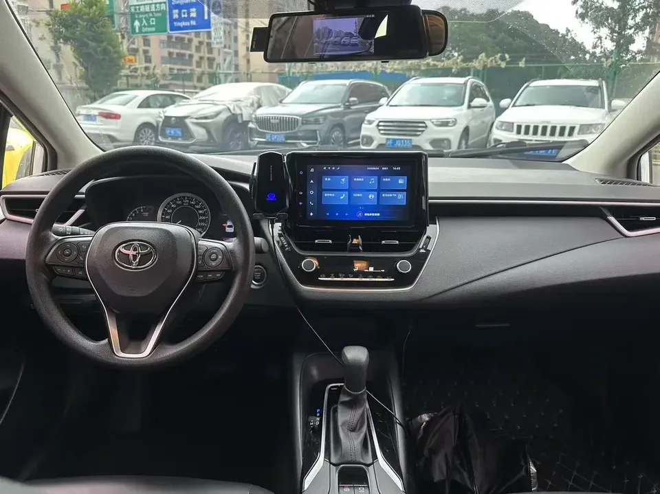 Toyota Corolla Corolla 2021 1.5L CVT Elite Edition 2022 — thumbnail 3