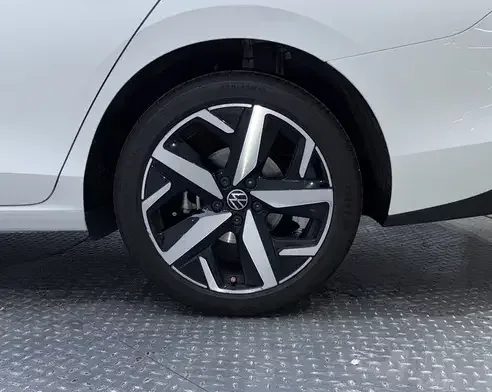 Volkswagen Lamando Lingdu 2025 Lingdu L 280TSI DSG Cool Edition 2025 — thumbnail 3