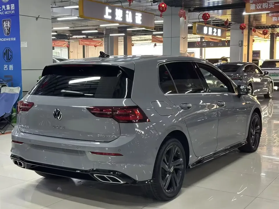 Volkswagen Golf golf 2023 280TSI DSG R-Line 2023 — thumbnail 2