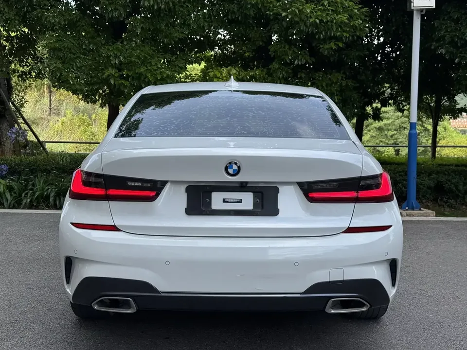 BMW 3 Series BMW 3 Series 2022 320Li M Sport Package 2022 — thumbnail 2