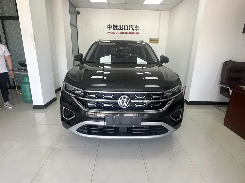 Volkswagen Tayron Tanyue 2023 280TSI 2WD Luxury Plus Advanced Edition 2022 — photo 1, buy with delivery to Moscow