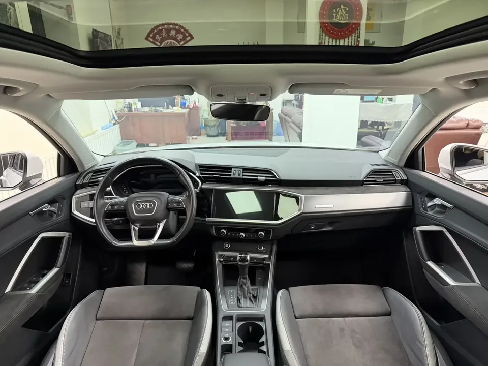 Audi Q3 Audi Q3 2022 35 TFSI Stylish Dynamic 2022 — thumbnail 4