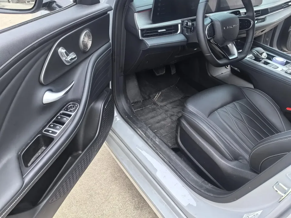 Chery Arrizo 8 Arrizo 8 2024 1.6TGDI DCT Intelligence 2024 — thumbnail 4