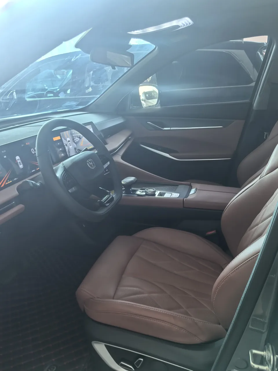 Changan CS75PLUS Changan CS75 PLUS 2024 The third generation champion version 1.5T automatic intelligent driving strong navigation 2025 — thumbnail 5