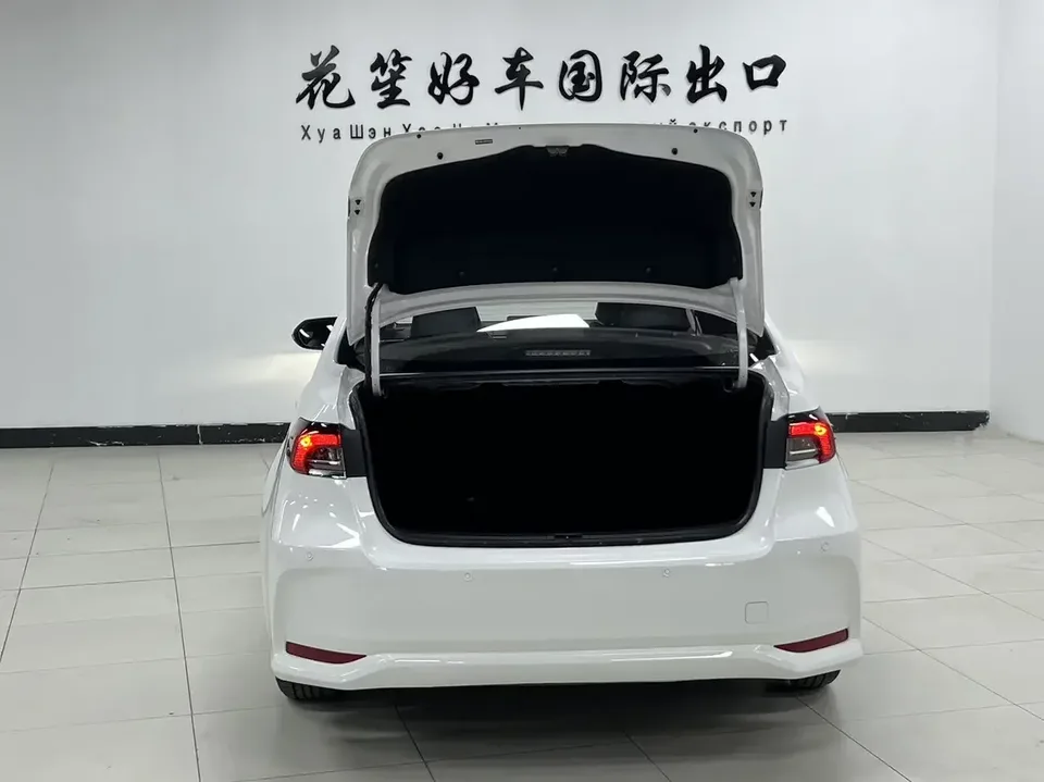 Toyota Corolla Corolla 2023 1.5L CVT Pioneer Edition 2023 — thumbnail 3