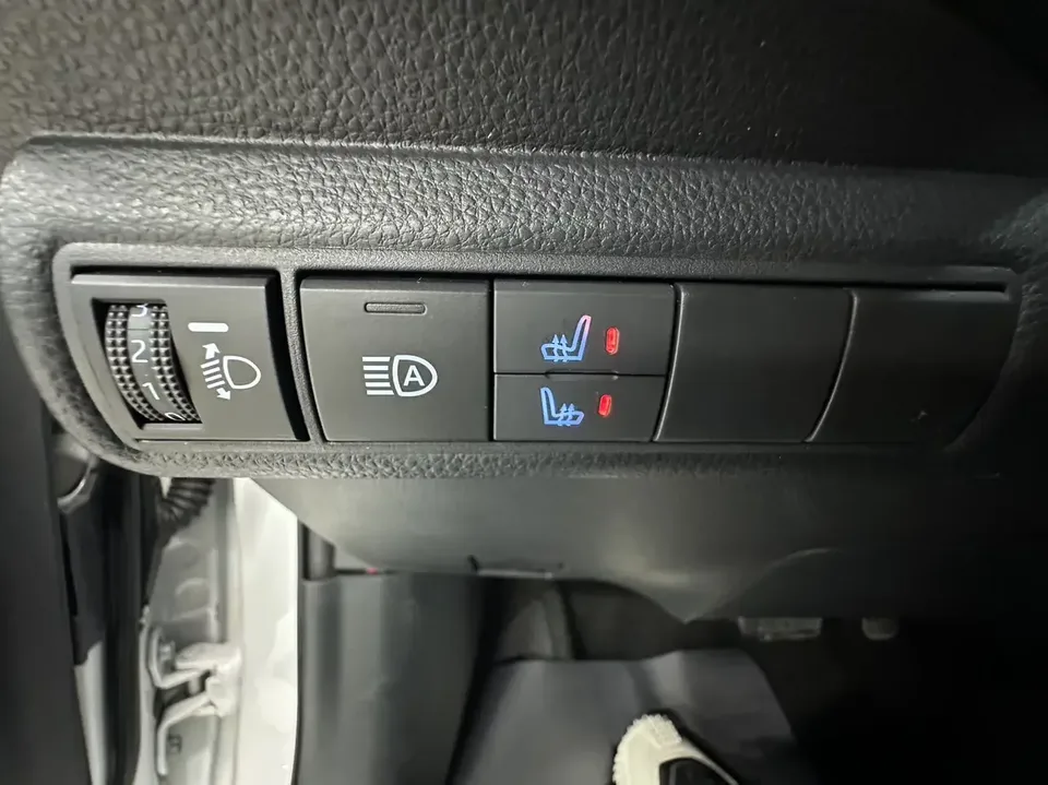 Toyota Corolla Corolla 2023 1.5L CVT Pioneer Edition 2023 — thumbnail 3