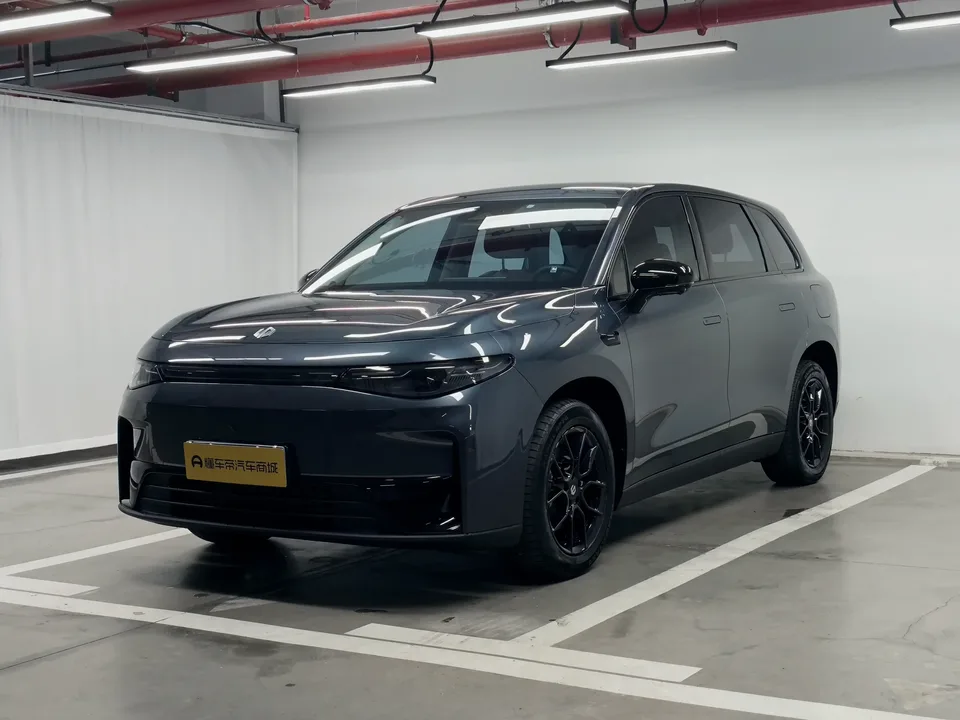 Leapmotor Zero running C10 Zero running C10 2024 Extended Range 210 Comfort Edition 2024 — photo 1, buy with delivery to Moscow