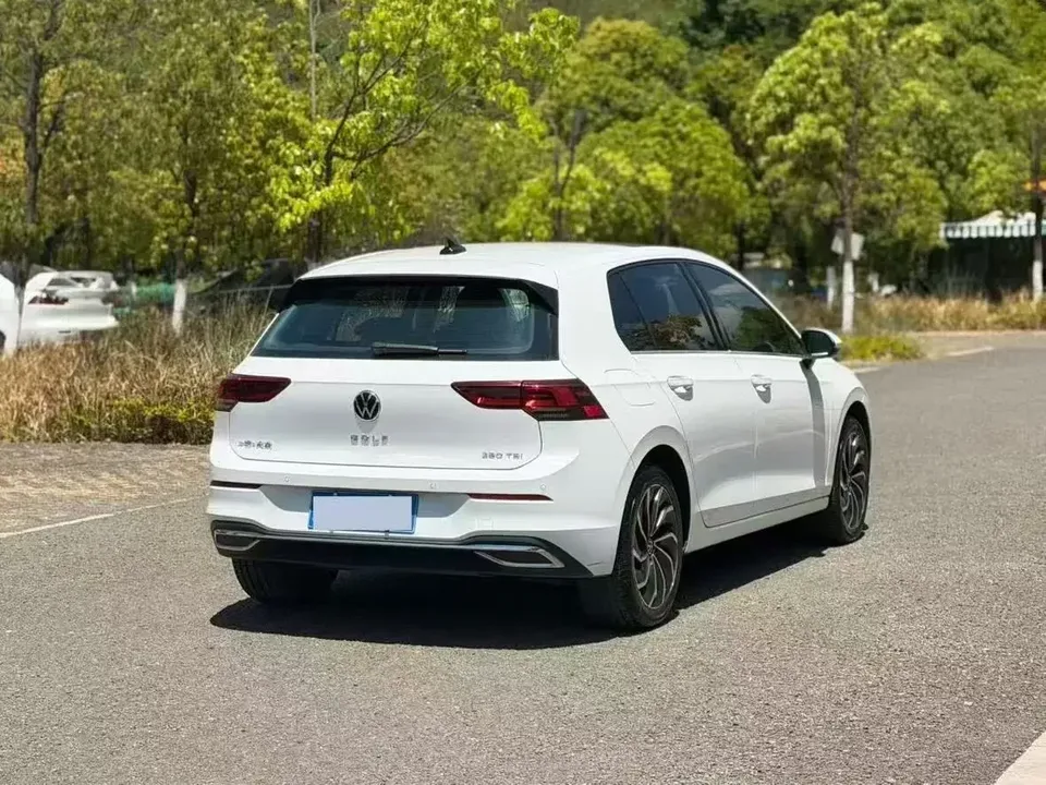 Volkswagen Golf golf 2023 280TSI DSG Pro 20th Anniversary 2024 — thumbnail 4