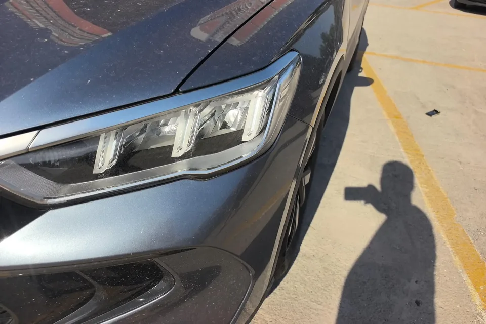 BYD Song Pro DM Song Pro DM 2023 DM-i Champion Edition 110km Overtaking Type 2023 — миниатюра 2