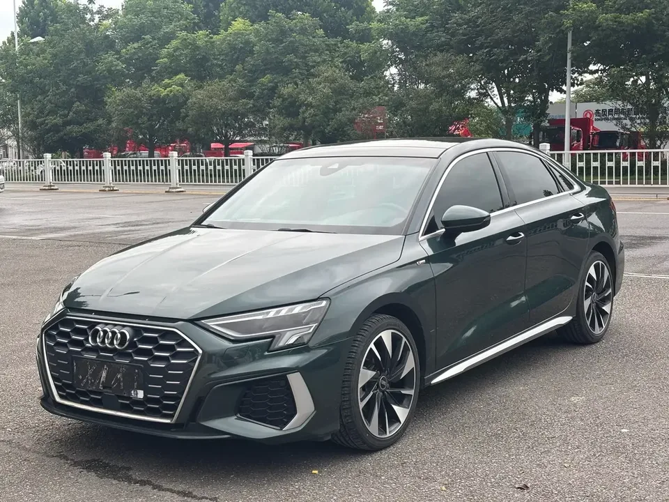Audi A3 Audi A3 2023 A3L Limousine 35 TFSI Progressive Sports 2023 — фото 1, купить с доставкой в Москву