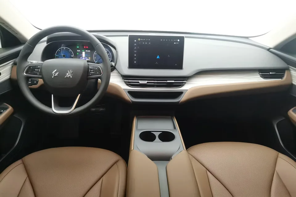 Hongqi E-QM5 Hongqi E-QM5 2025 500KM Travel Edition 2025 — thumbnail 4