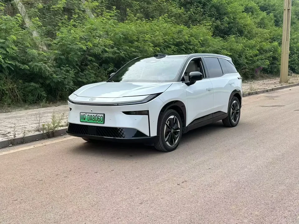 Toyota Bozhi 3X Bozhi 3X 2025 520 Pro+ LiDAR Edition 2025 — photo 1, buy with delivery to Moscow